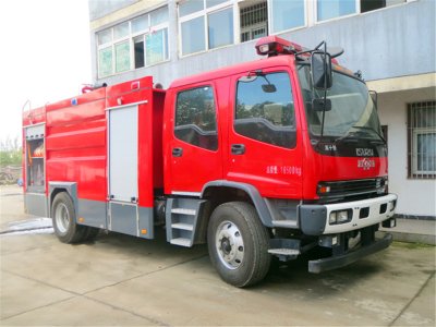 庆铃五十铃6吨泡沫消防车