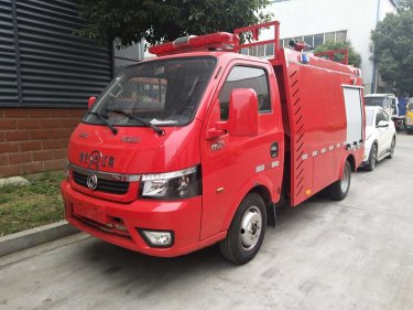 国六小型消防车 东风途逸微型消防车